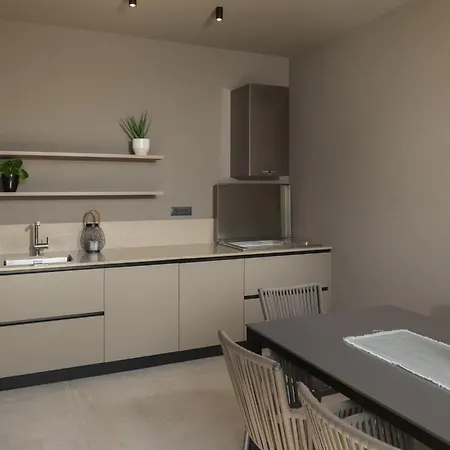 Design Istar Bale