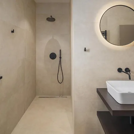 Villa Design Istar Bale