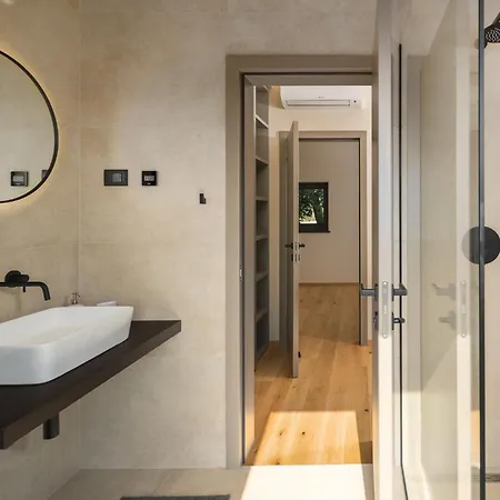 Villa Design Istar